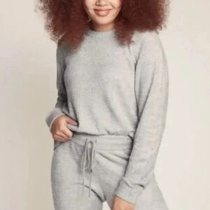 KNIX COZZY CREW SWEATER NWOT!